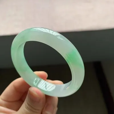 Natural Myanmar Jade Jade 54mm-62mm bracelet Princess jewelry bracelet send mom send girlfriend gift
Natural Myanmar Jade Jade 54mm-62mm bracelet Princess jewelry bracelet send mom send girlfriend gift