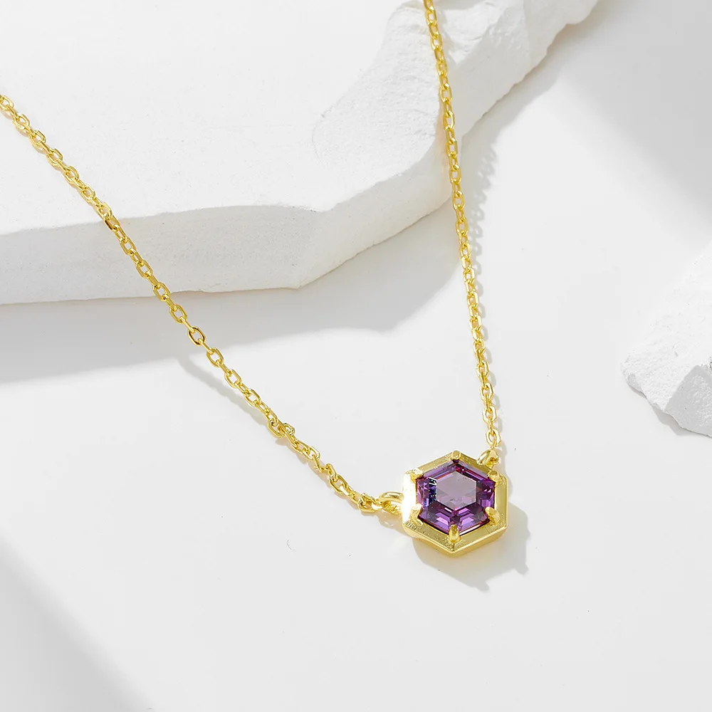 Dawn's Jewel 925 Sterling Silver Hexagonal Amethyst Zircon Pendant Necklace Simple Geometric Colored Gem Clavicle Chain
Dawn's Jewel 925 Sterling Silver Hexagonal Amethyst Zircon Pendant Necklace Simple Geometric Colored Gem Clavicle Chain
