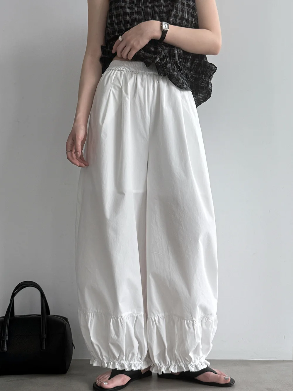 100% Cotton Women Summer Stretch High Waist White Pants Big Wide Leg Good Quality Pants Fashion Clothes Trousers Women Clothes
100% Cotton Women Summer Stretch High Waist White Pants Big Wide Leg Good Quality Pants Fashion Clothes Trousers Women Clothes