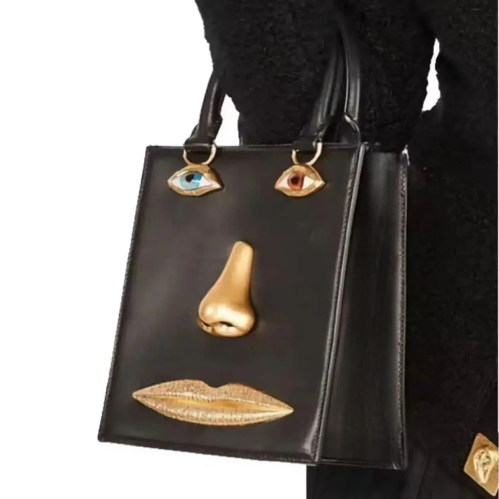 3D Face Handbag New Vintage Character Bag Facial Features Design Shoulder Handbag for Women Light Luxury Ladies Bag
3D Face Handbag New Vintage Character Bag Facial Features Design Shoulder Handbag for Women Light Luxury Ladies Bag