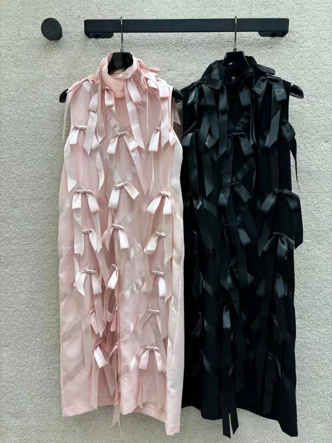 High end customized new women's high neck sleeveless waistband dress
High end customized new women's high neck sleeveless waistband dress