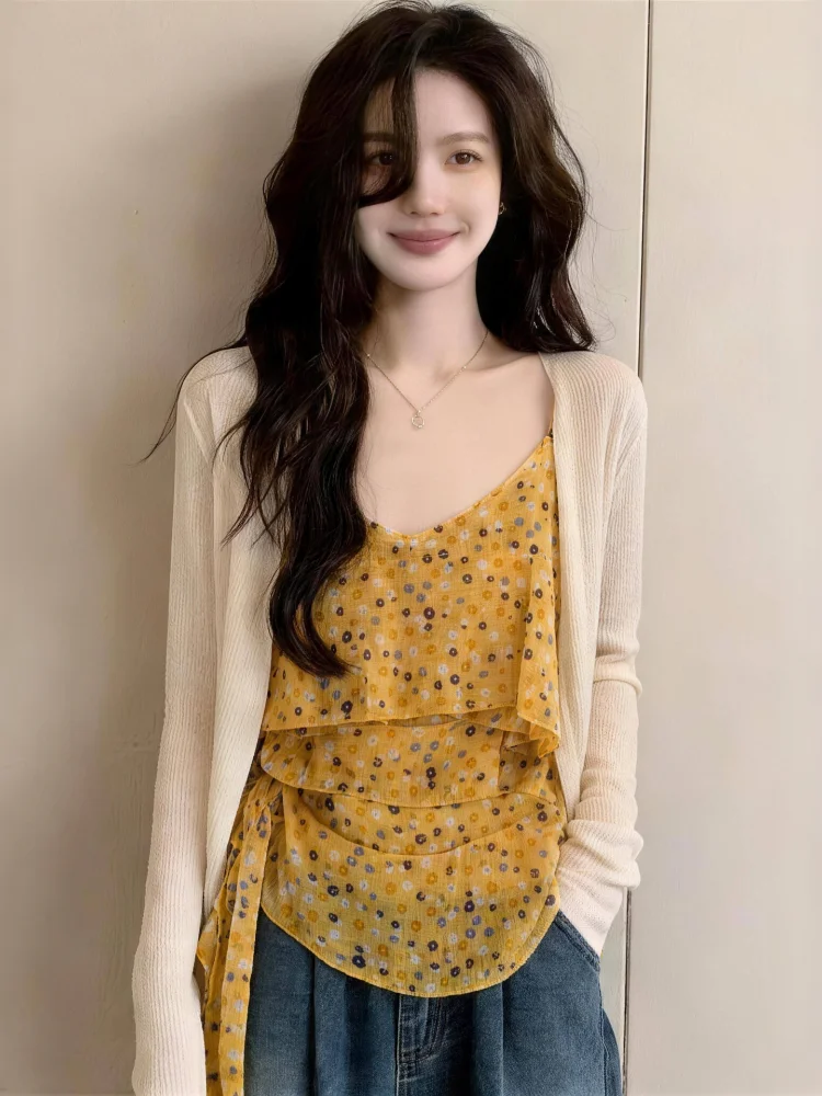 Summer Fashion Knitted Two-Piece Set Women's Irregular Strap Outerwear Knit Cardigan Casual Style V-Neck Breathable Light Weight
Summer Fashion Knitted Two-Piece Set Women's Irregular Strap Outerwear Knit Cardigan Casual Style V-Neck Breathable Light Weight