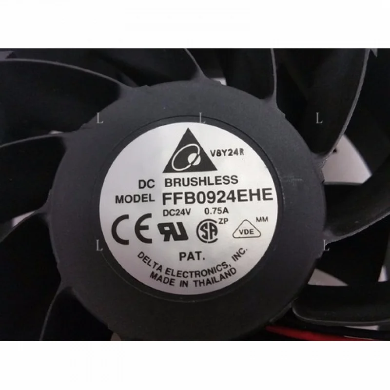 L НОВЫЙ для бесщеточного вентилятора Delta FFB0924EHE DC 24 В 0,75 А 92x92x38 мм, 2 провода МОДЕЛЬ
L НОВЫЙ для бесщеточного вентилятора Delta FFB0924EHE DC 24 В 0,75 А 92x92x38 мм, 2 провода МОДЕЛЬ