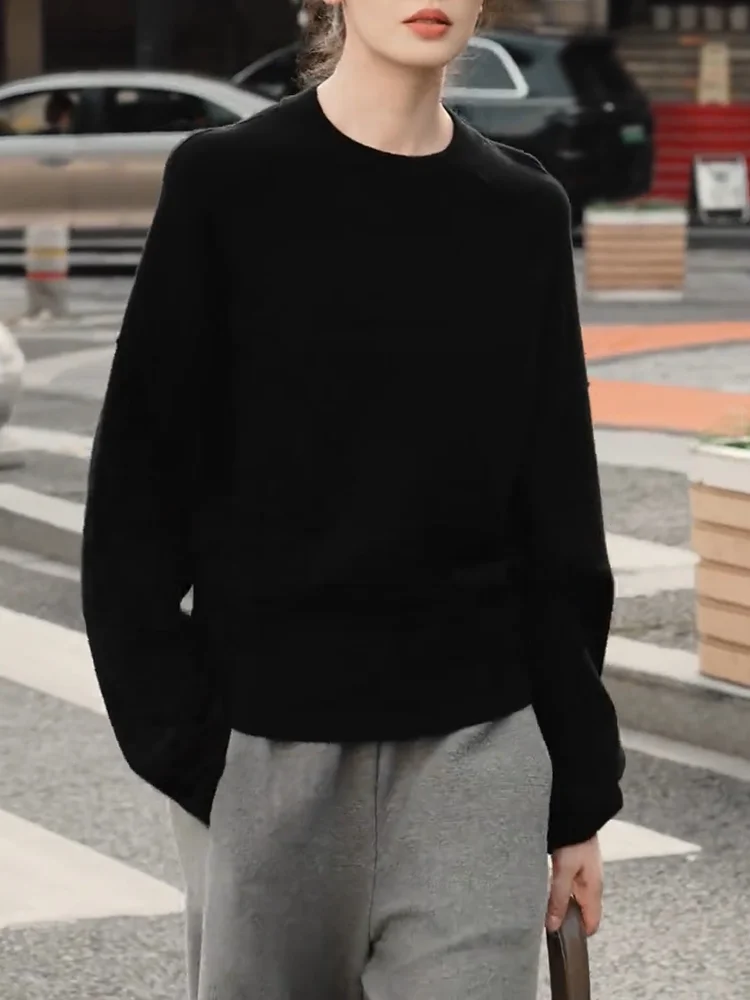 Корейский модный облегающий вязаный топ с круглым вырезом для женщин больших размеров, осенняя новинка, комфортный и теплый, с длинным рукавом
Корейский модный облегающий вязаный топ с круглым вырезом для женщин больших размеров, осенняя новинка, комфортный и теплый, с длинным рукавом