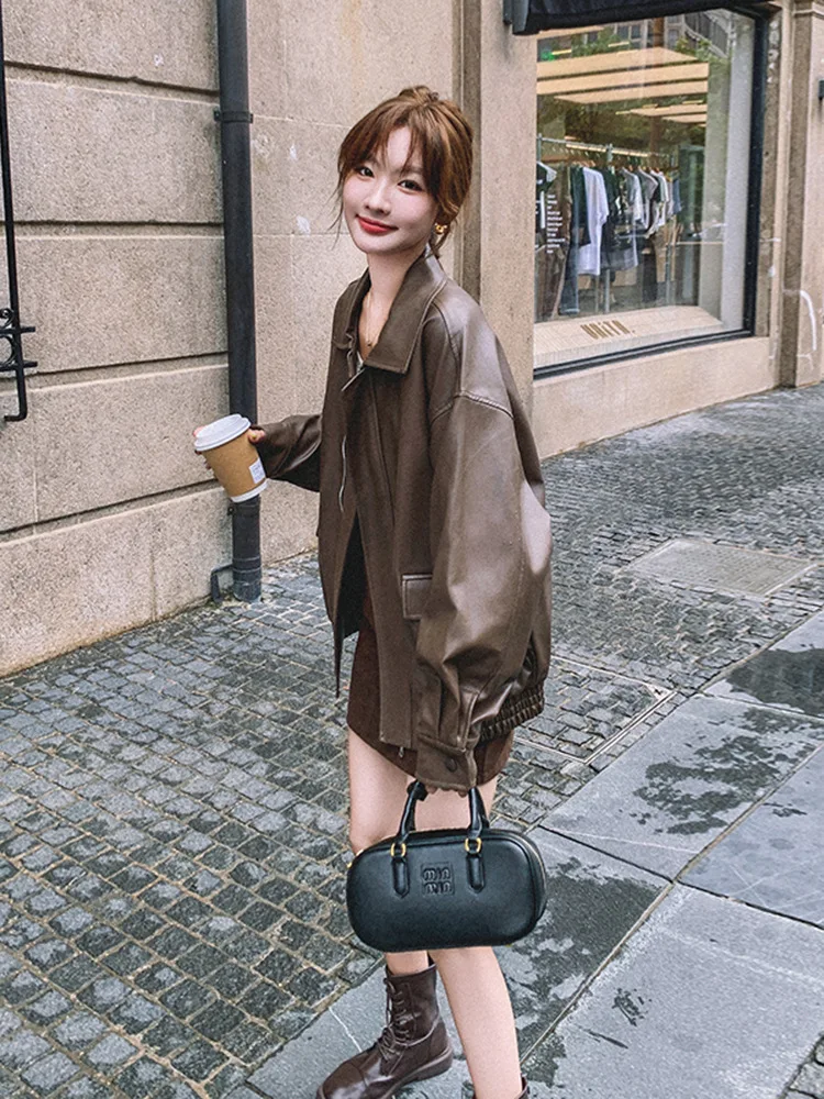 Ladies 2025Milad Coffee Color Leather Women Spring and Autumn2025New Style Petite Cool Loose Motorcycle
Ladies 2025Milad Coffee Color Leather Women Spring and Autumn2025New Style Petite Cool Loose Motorcycle