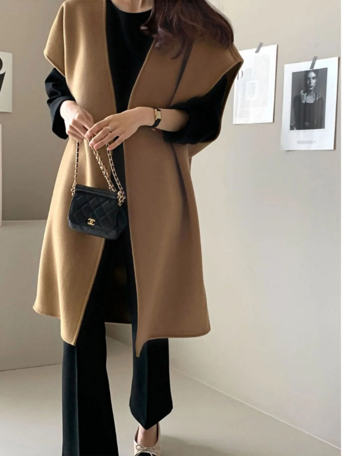 Autumn Winter Long Svel Women's Vest Coat Batwing Design No Button Loose Fit Korean Sle Faionable Woolen Outerwear
Autumn Winter Long Svel Women's Vest Coat Batwing Design No Button Loose Fit Korean Sle Faionable Woolen Outerwear