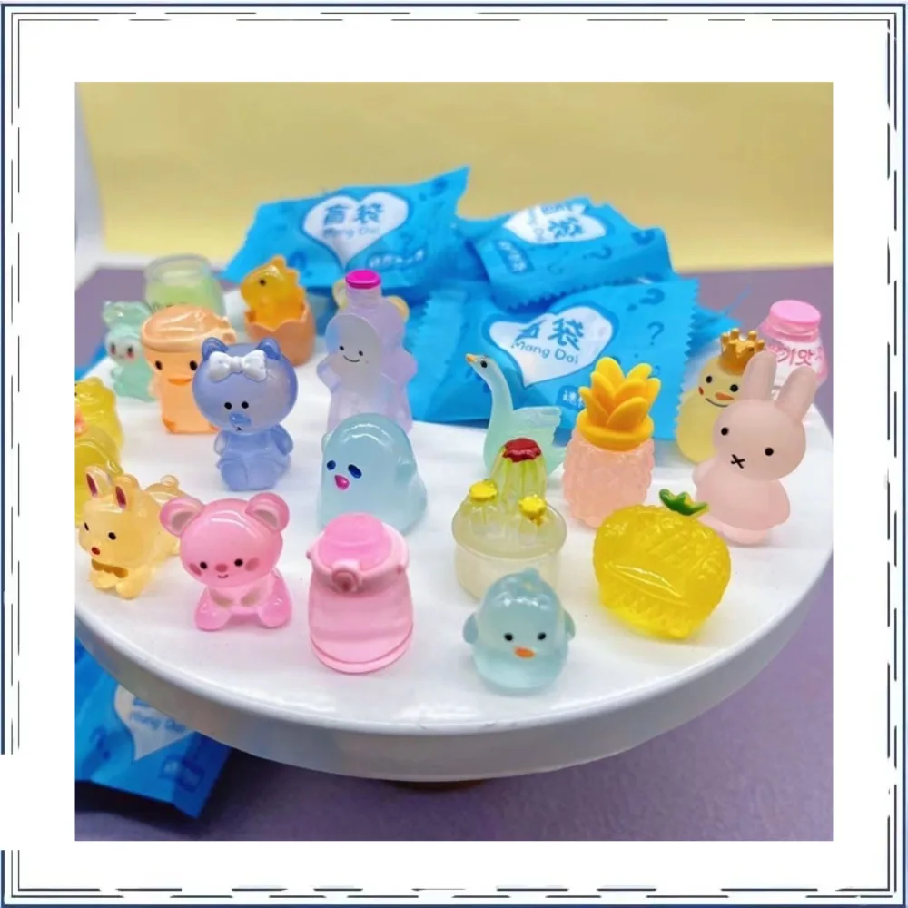 Luminous Animal Blind Bag Cute Individual Packing Three-dimensional Model Emit Light Small Ornament Action Figure Model Toy New
Luminous Animal Blind Bag Cute Individual Packing Three-dimensional Model Emit Light Small Ornament Action Figure Model Toy New