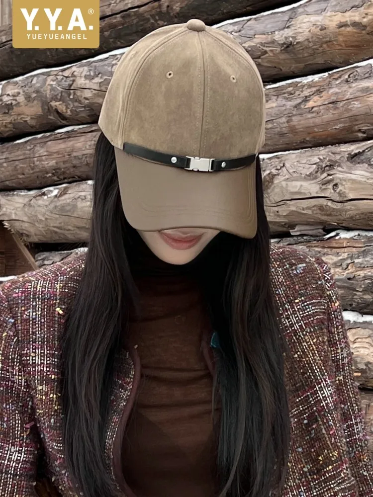 Осенне-зимняя женская повседневная бейсболка в стиле хип-хоп, винтажная, с регулируемым козырьком, из искусственной кожи, с элементами в стиле пэчворк
Осенне-зимняя женская повседневная бейсболка в стиле хип-хоп, винтажная, с регулируемым козырьком, из искусственной кожи, с элементами в стиле пэчворк
