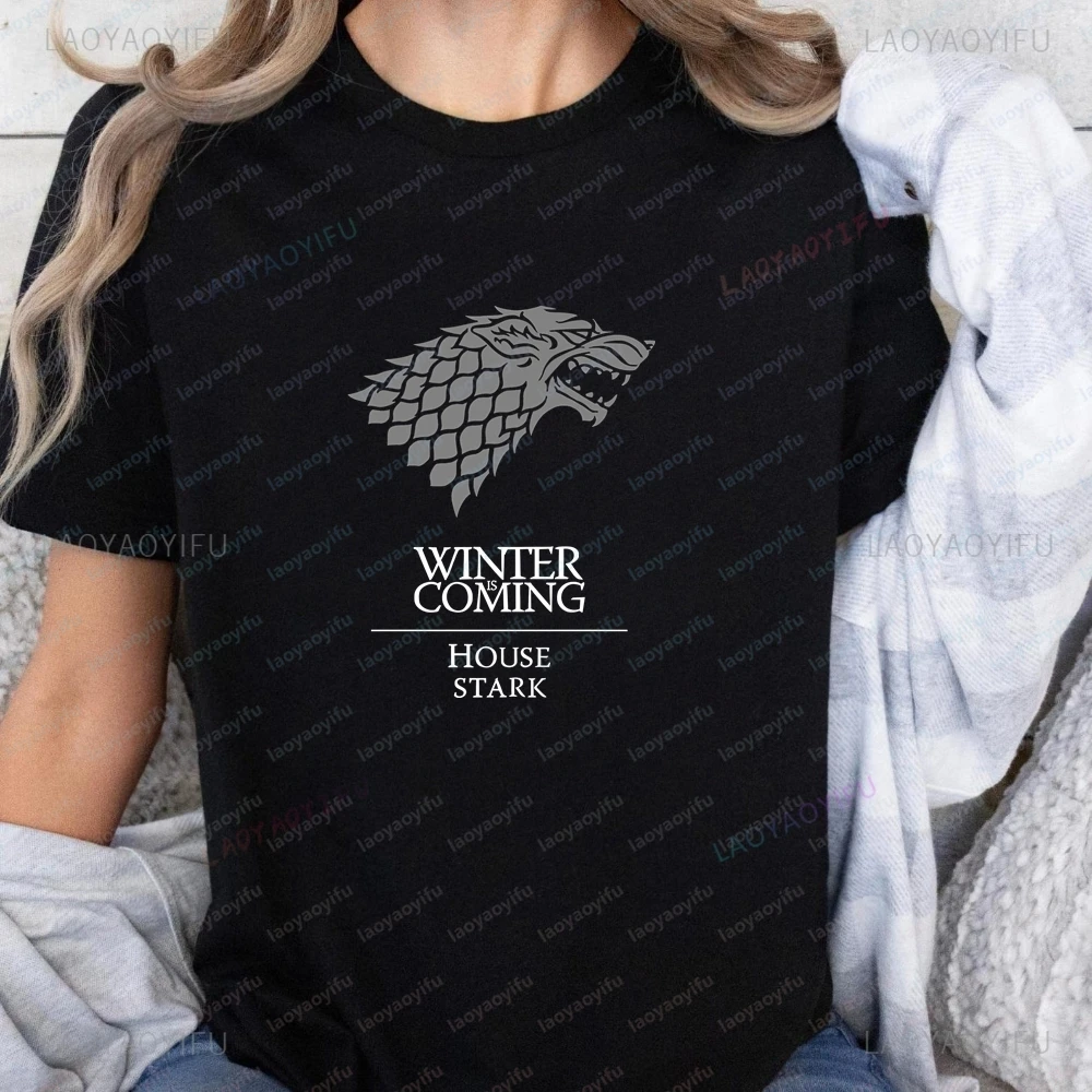 Vintage TV Series Game of Thrones Printed T-shirt Top Neutral Trend Harajuku Short Sleeve Unisex Shirt Pattern Large T-shirt
Vintage TV Series Game of Thrones Printed T-shirt Top Neutral Trend Harajuku Short Sleeve Unisex Shirt Pattern Large T-shirt