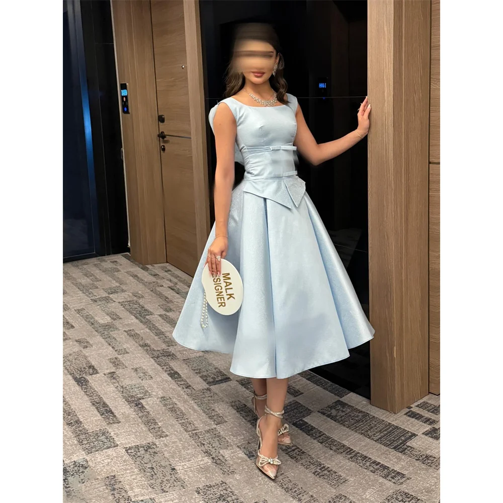 Lorrtta Satin Boat Neck Sky Blue A-Line Elegant Evening Dress Prom Dress 2026 Designer Ruched Customized Robes de Soirée
Lorrtta Satin Boat Neck Sky Blue A-Line Elegant Evening Dress Prom Dress 2026 Designer Ruched Customized Robes de Soirée