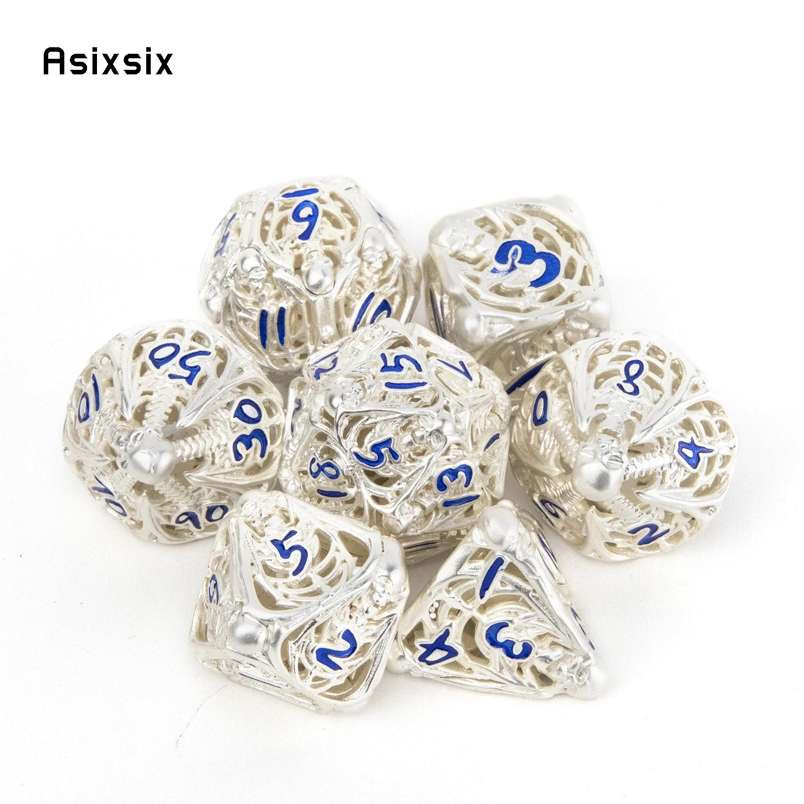 7 Pcs White Blue Skull Metal Dice Hollow Metal Polyhedral Dice Set Suitable for Role-Playing RPG Board Game Gift
7 Pcs White Blue Skull Metal Dice Hollow Metal Polyhedral Dice Set Suitable for Role-Playing RPG Board Game Gift