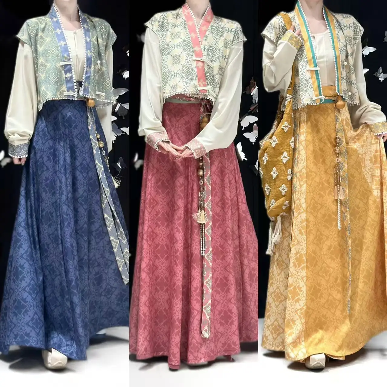 Аутентичная династия Тан Hanfu — женская Beizi с цветочным принтом и комплектом из восьми предметов: элегантная китайская современная традиционная одежда
Аутентичная династия Тан Hanfu — женская Beizi с цветочным принтом и комплектом из восьми предметов: элегантная китайская современная традиционная одежда