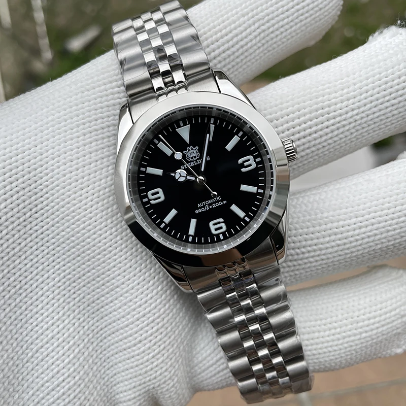 STEELDIVE Mens Luxury Watches 39mm Classic Automatic Mechanical Wristwatch Diver 20ATM Waterproof BGW-9 Luminous Sapphire NH35
STEELDIVE Mens Luxury Watches 39mm Classic Automatic Mechanical Wristwatch Diver 20ATM Waterproof BGW-9 Luminous Sapphire NH35