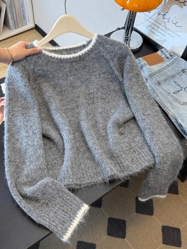 Gray Korean Style Lazy Shoulder Women's Knitwear Large Size Winter Fashion Casual round Neck Sweater Comfortable Breathable
Gray Korean Style Lazy Shoulder Women's Knitwear Large Size Winter Fashion Casual round Neck Sweater Comfortable Breathable