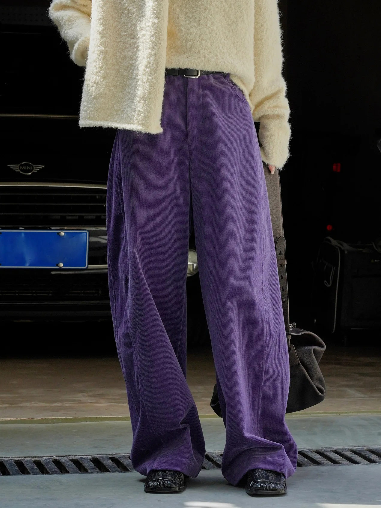 Autumn and Winter Women's Casual Solid Color High Waist Loose Corduroy Wide Leg Pants
Autumn and Winter Women's Casual Solid Color High Waist Loose Corduroy Wide Leg Pants