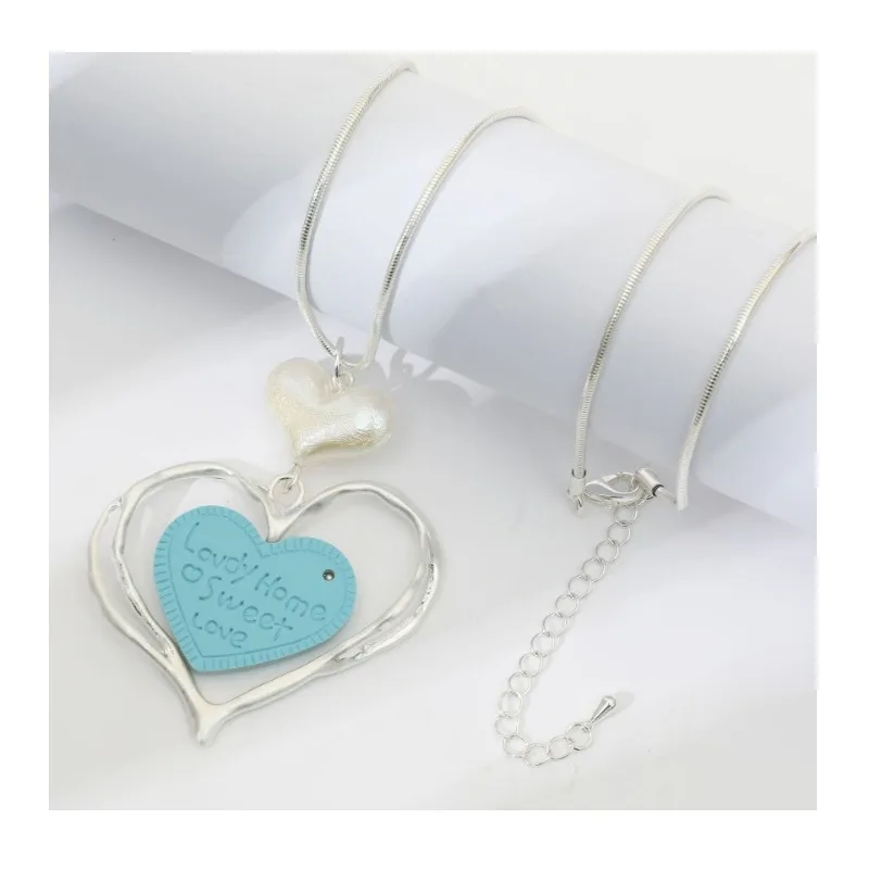 Hot-selling New Exquisite and Fashionable Women's Sweater Chain Long Necklace Heart-shaped Simple and Versatile Fashion Trend Me
Hot-selling New Exquisite and Fashionable Women's Sweater Chain Long Necklace Heart-shaped Simple and Versatile Fashion Trend Me