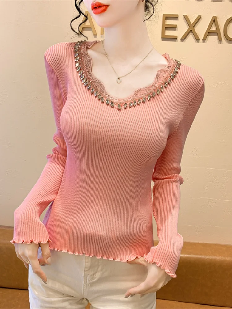 New Autumn Winter Lace Splicing Pullover Sweater High-End Bead V Neck Soft Solid Knitted Sweater
New Autumn Winter Lace Splicing Pullover Sweater High-End Bead V Neck Soft Solid Knitted Sweater