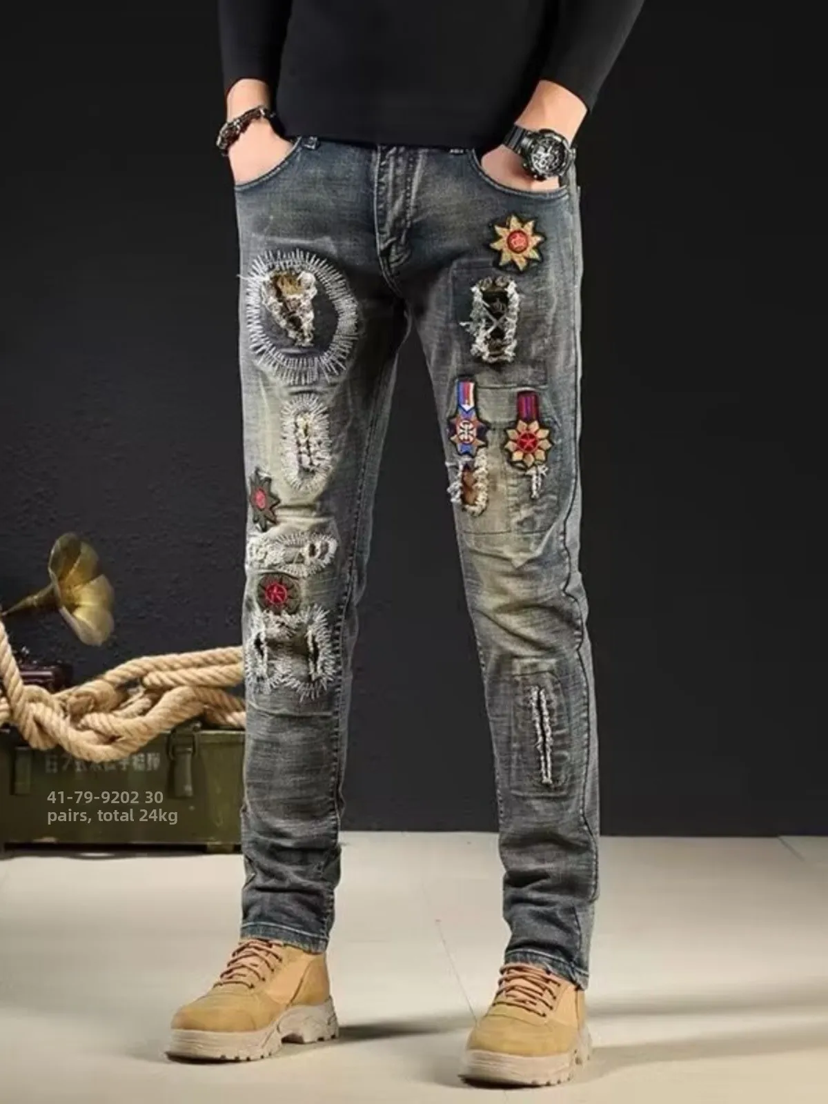 Retro Vintage Embroidered Jeans Men's Trendy Brand Slim Fit Elastic Small Foot Personalized Patchwork Long Pants Cotton Stret...
Retro Vintage Embroidered Jeans Men's Trendy Brand Slim Fit Elastic Small Foot Personalized Patchwork Long Pants Cotton Stret...