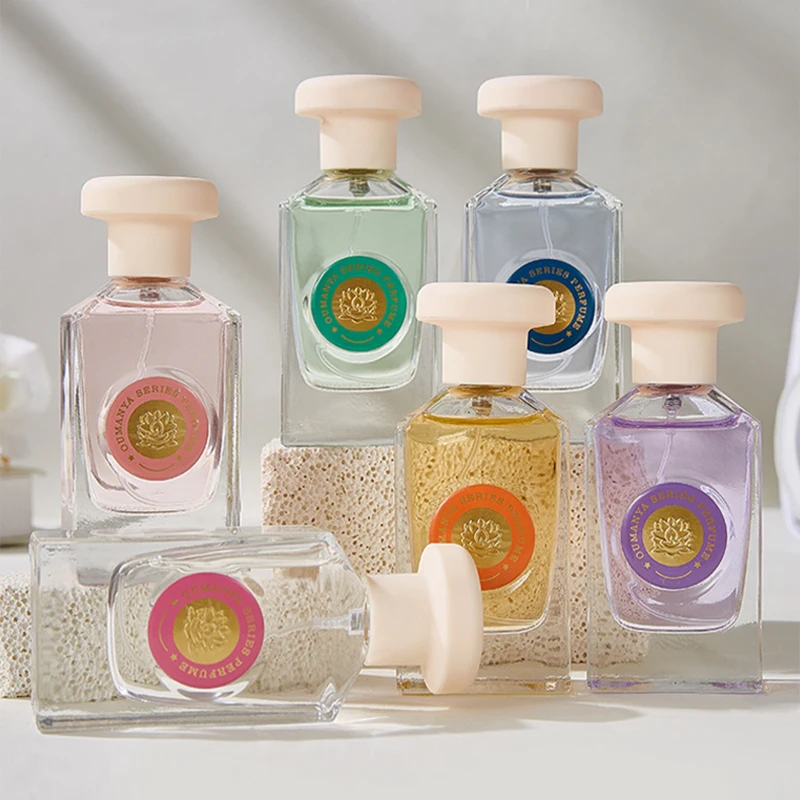 Eau De Parfum Spray 50ml Women's Series Long Lasting Floral Fragrance Light Scent Natural Spray Perfume For Ladies Dating Daily
Eau De Parfum Spray 50ml Women's Series Long Lasting Floral Fragrance Light Scent Natural Spray Perfume For Ladies Dating Daily