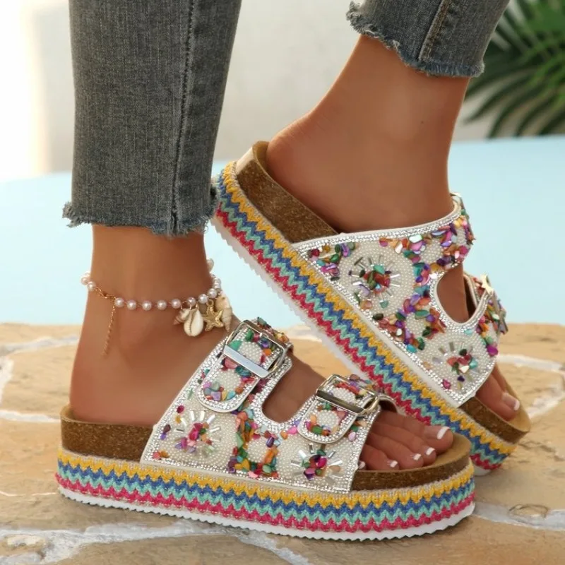 2026 New Fashion Bright Synthetic Cover Buckle Thick Sole High Quality Platform Sandals Women's Summer Outdoor Fashion Slippers
2026 New Fashion Bright Synthetic Cover Buckle Thick Sole High Quality Platform Sandals Women's Summer Outdoor Fashion Slippers
