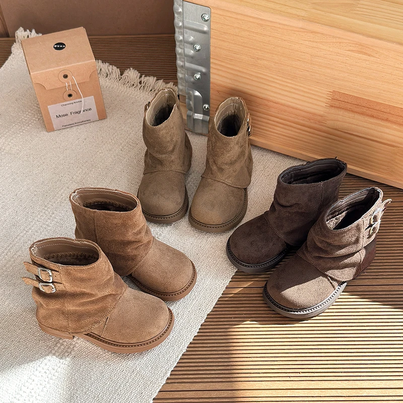 Fashion Belt Buckle Children Ankle Boots Fashion Platform Thick Bottom Shoes Modern 2025 New Short Girls Boots Toddler Shoes
Fashion Belt Buckle Children Ankle Boots Fashion Platform Thick Bottom Shoes Modern 2025 New Short Girls Boots Toddler Shoes
