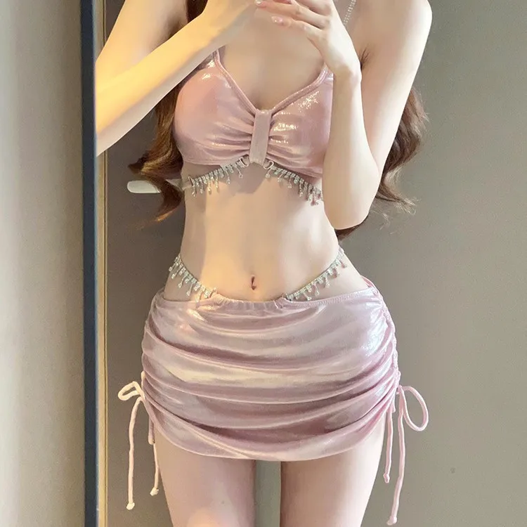 2026 New Arrival Women's 3-Piece Rhinestone Bikini Set Pure & Flirty High-End Swimsuit for Vacation & Hot Spring
2026 New Arrival Women's 3-Piece Rhinestone Bikini Set Pure & Flirty High-End Swimsuit for Vacation & Hot Spring