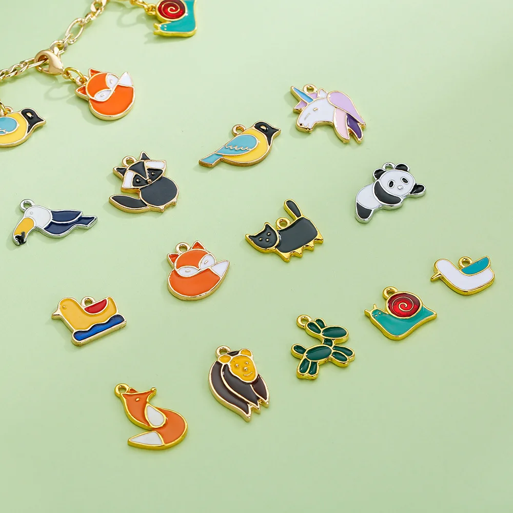 DIY alloy oil-dripping pendants, various sets, animal series ear stud pendants, bracelet accessories
DIY alloy oil-dripping pendants, various sets, animal series ear stud pendants, bracelet accessories