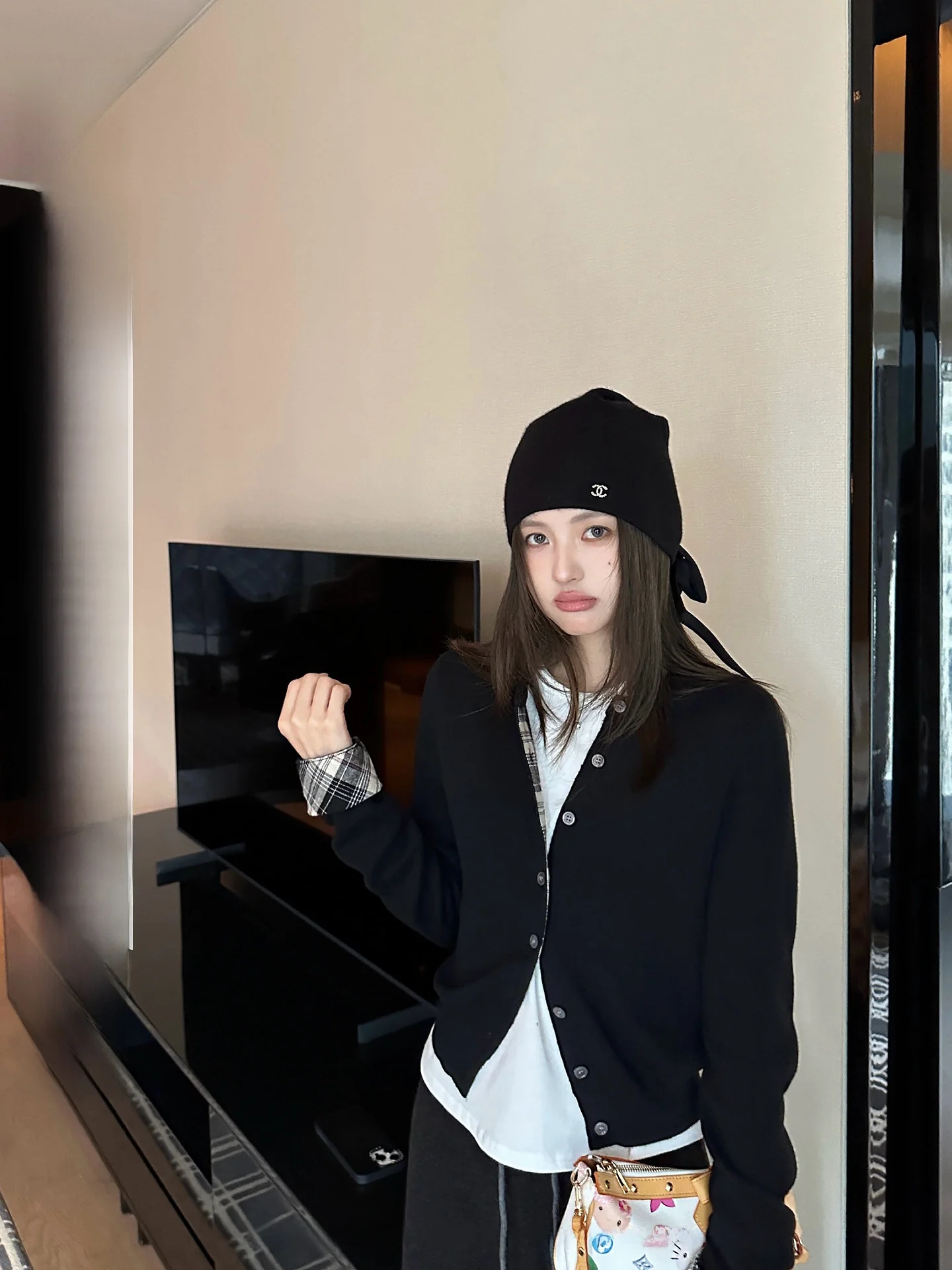 Женский вязаный кардиган NingSi с длинными рукавами, осенний, в корейском стиле, с клетчатыми вставками, утягивающий, повседневный, с V-образным вырезом
Женский вязаный кардиган NingSi с длинными рукавами, осенний, в корейском стиле, с клетчатыми вставками, утягивающий, повседневный, с V-образным вырезом