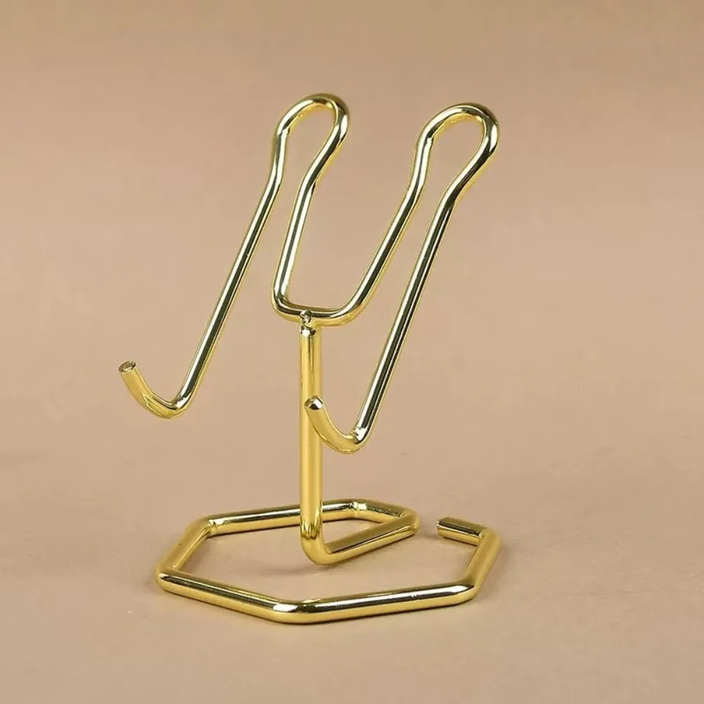 Metal Material Metal Mobile Phone Holder Simple Universal Design Phone Stand Bottom Multifunctional Sturdy and Stable
Metal Material Metal Mobile Phone Holder Simple Universal Design Phone Stand Bottom Multifunctional Sturdy and Stable