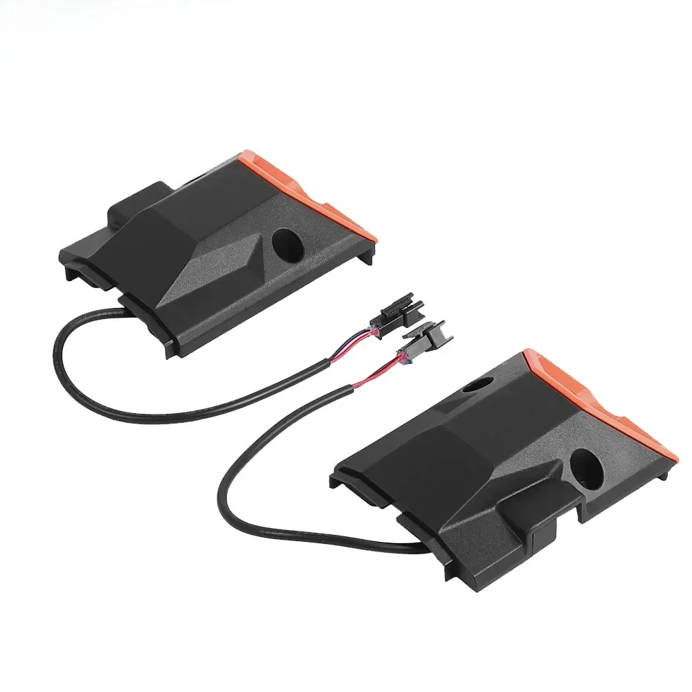 Left and Right Front Turn Signal Lights for Kukirin G2 Pro/DB Electric Scooter Replace Parts Accessories
Left and Right Front Turn Signal Lights for Kukirin G2 Pro/DB Electric Scooter Replace Parts Accessories