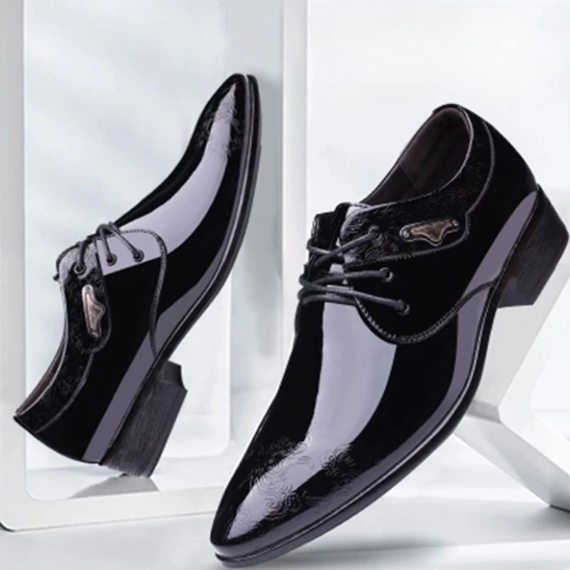Легкие нескользящие мужские туфли с острым носком и низким берцем, официальные кожаные повседневные мужские туфли в стиле 39, 2025 года, новые модельные туфли для джентльменов
Легкие нескользящие мужские туфли с острым носком и низким берцем, официальные кожаные повседневные мужские туфли в стиле 39, 2025 года, новые модельные туфли для джентльменов