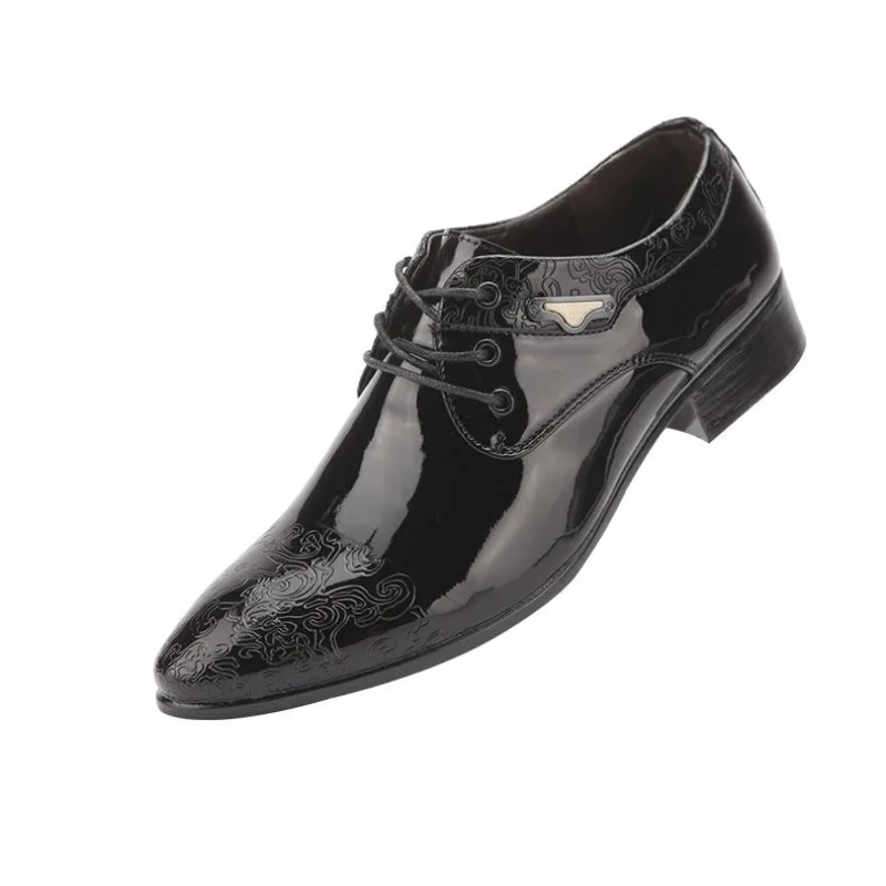 Men's New Pointed Toe Dress Shoes Business Breathable Korean Style Shiny PU Leather Trendy Sneakers for Young Men Fashion
Men's New Pointed Toe Dress Shoes Business Breathable Korean Style Shiny PU Leather Trendy Sneakers for Young Men Fashion