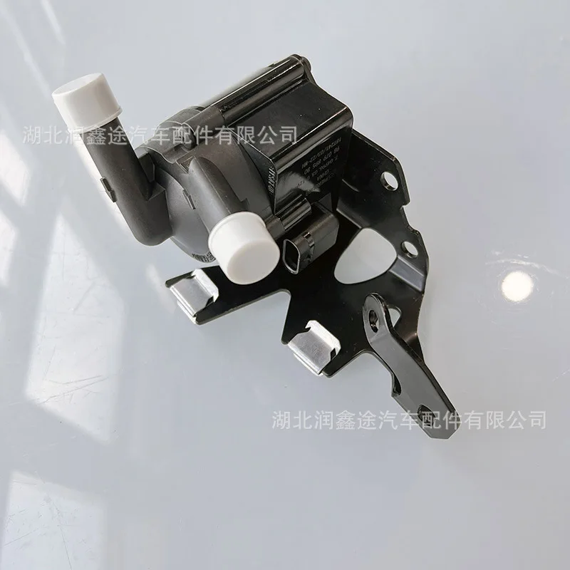 9807989580 1201N0 Auxiliary Water Pump Electronic Water Pump for PSA MINI DS
9807989580 1201N0 Auxiliary Water Pump Electronic Water Pump for PSA MINI DS
