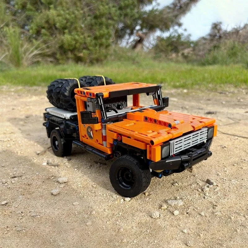 941PCS MOC Bremmer Workmate Ute Modular Technic Building Blocks DIY Vehicle Model Construction Toy Creative Assembly Kit
941PCS MOC Bremmer Workmate Ute Modular Technic Building Blocks DIY Vehicle Model Construction Toy Creative Assembly Kit