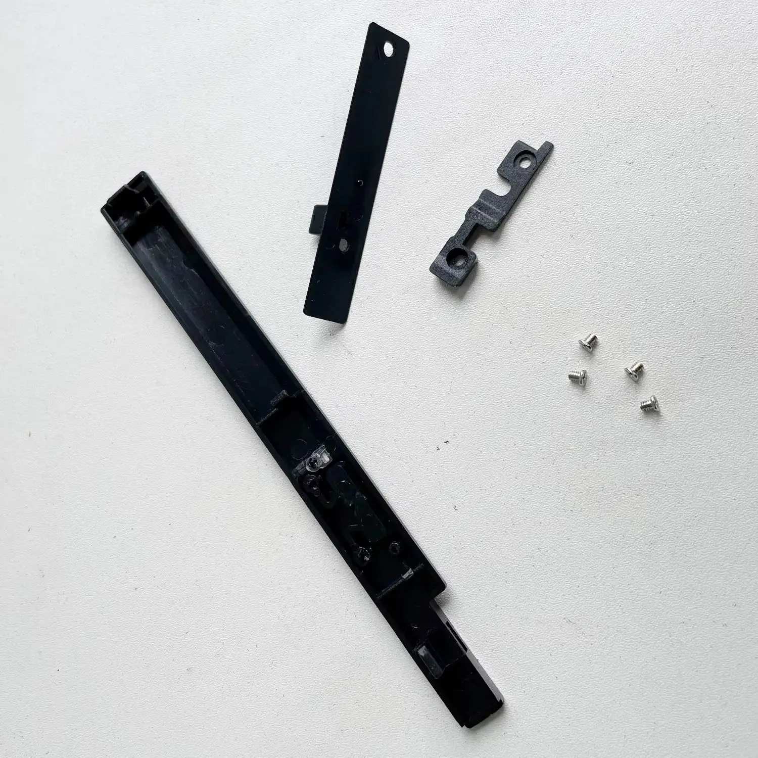 Replace Optical Drive Bezel Panel Faceplate for Lenovo ThinkPad T420 T420i T430 T430i T510 T510i T520 T520i T530 T530i R400 R500
Replace Optical Drive Bezel Panel Faceplate for Lenovo ThinkPad T420 T420i T430 T430i T510 T510i T520 T520i T530 T530i R400 R500
