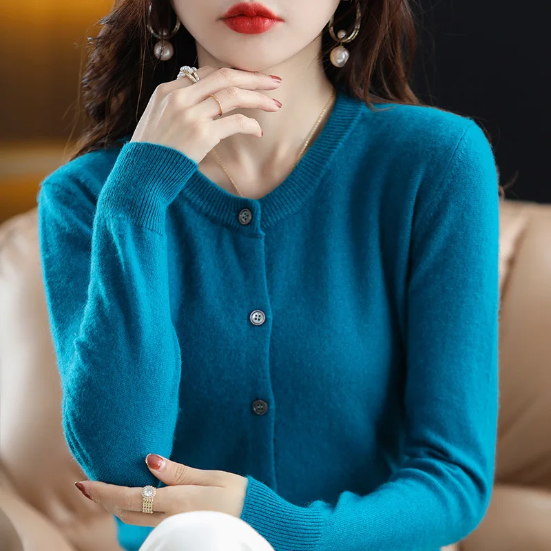 Women Cardigans Autumn Winter Single Breasted O-neck Knitted Sweater Spring Fashion Short Knitwear Solid Cardigan Female Tops
Women Cardigans Autumn Winter Single Breasted O-neck Knitted Sweater Spring Fashion Short Knitwear Solid Cardigan Female Tops