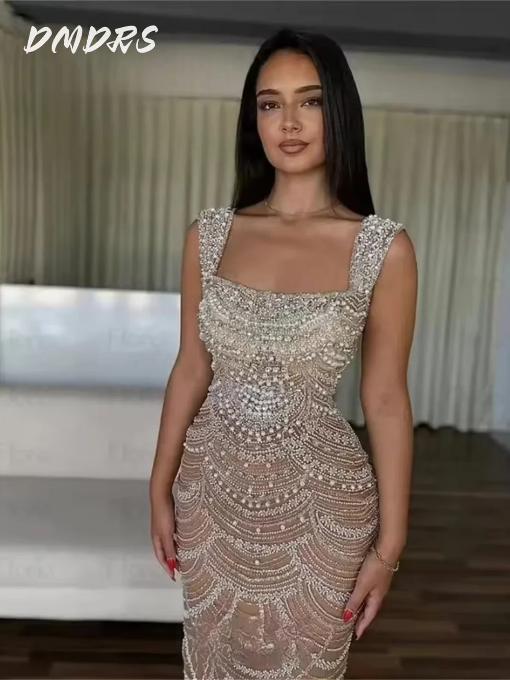 Luxurious Spaghetti Strap Prom Dress Fashion Sleeveless Beaded Party Dress Shiny A-line Elegant Evening Gowns Customized
Luxurious Spaghetti Strap Prom Dress Fashion Sleeveless Beaded Party Dress Shiny A-line Elegant Evening Gowns Customized