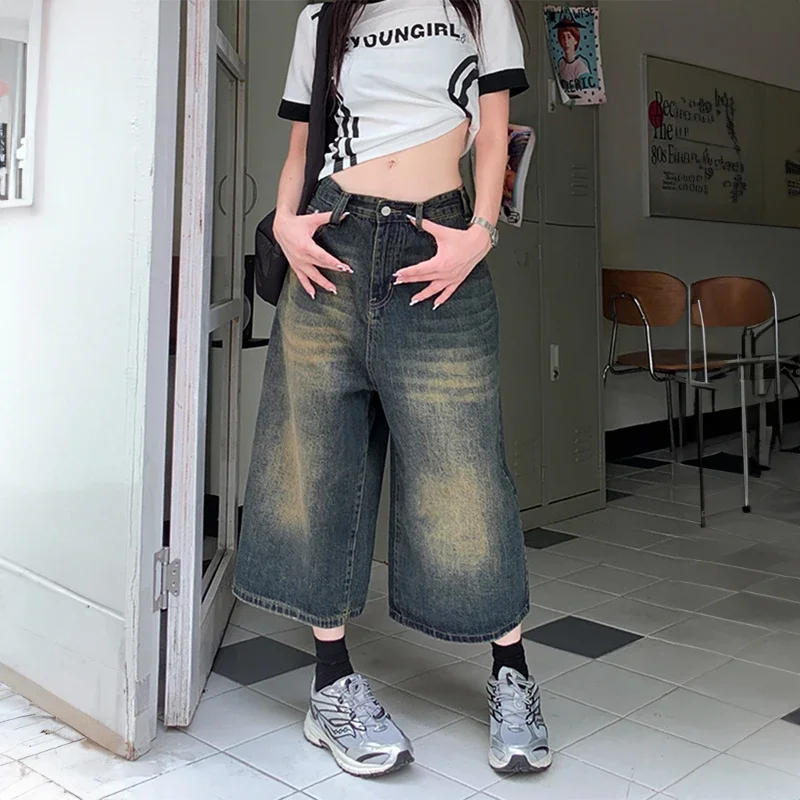 Retro Blue Y2k Baggy Shorts Jeans for Women Men American Streetwear Loose Casual Wide Leg Knee Length Shorts Cropped Denim Jorts
Retro Blue Y2k Baggy Shorts Jeans for Women Men American Streetwear Loose Casual Wide Leg Knee Length Shorts Cropped Denim Jorts