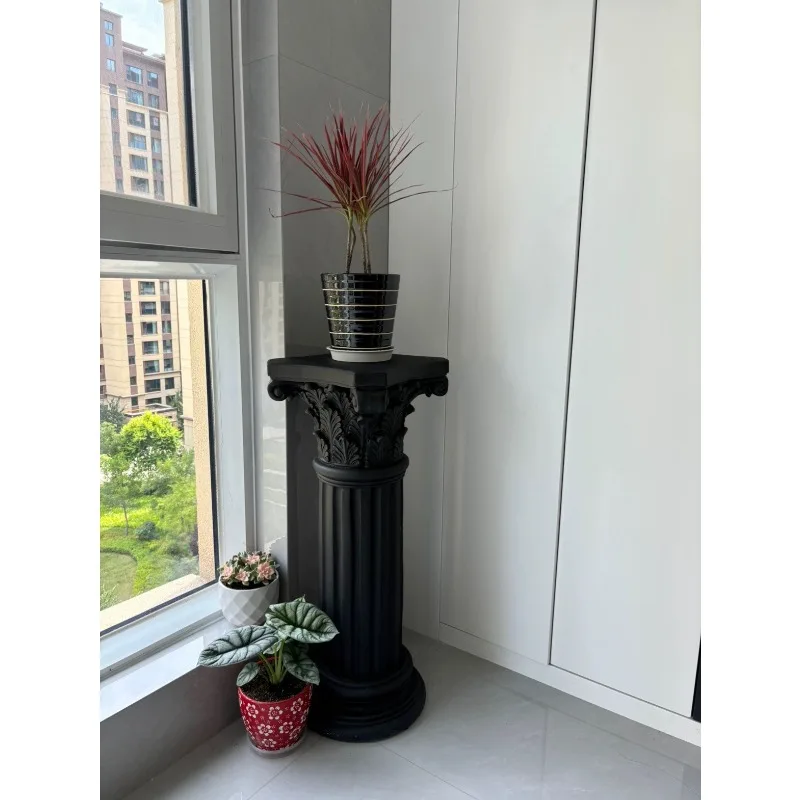 Black Roman column edge table coffee table interior home decoration ornament crafts
Black Roman column edge table coffee table interior home decoration ornament crafts