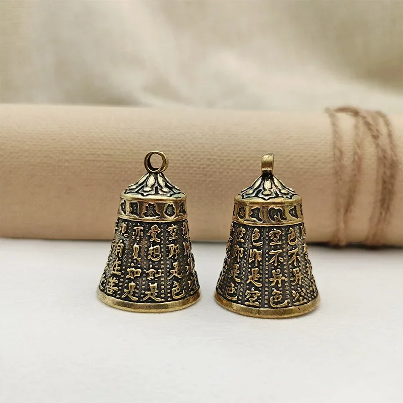1Pc Retro Copper Wind Chimes Brass Bell Crafts Wind Chimes Creative Gift Home Bell Christmas Tree Ornament Home Decoration
1Pc Retro Copper Wind Chimes Brass Bell Crafts Wind Chimes Creative Gift Home Bell Christmas Tree Ornament Home Decoration