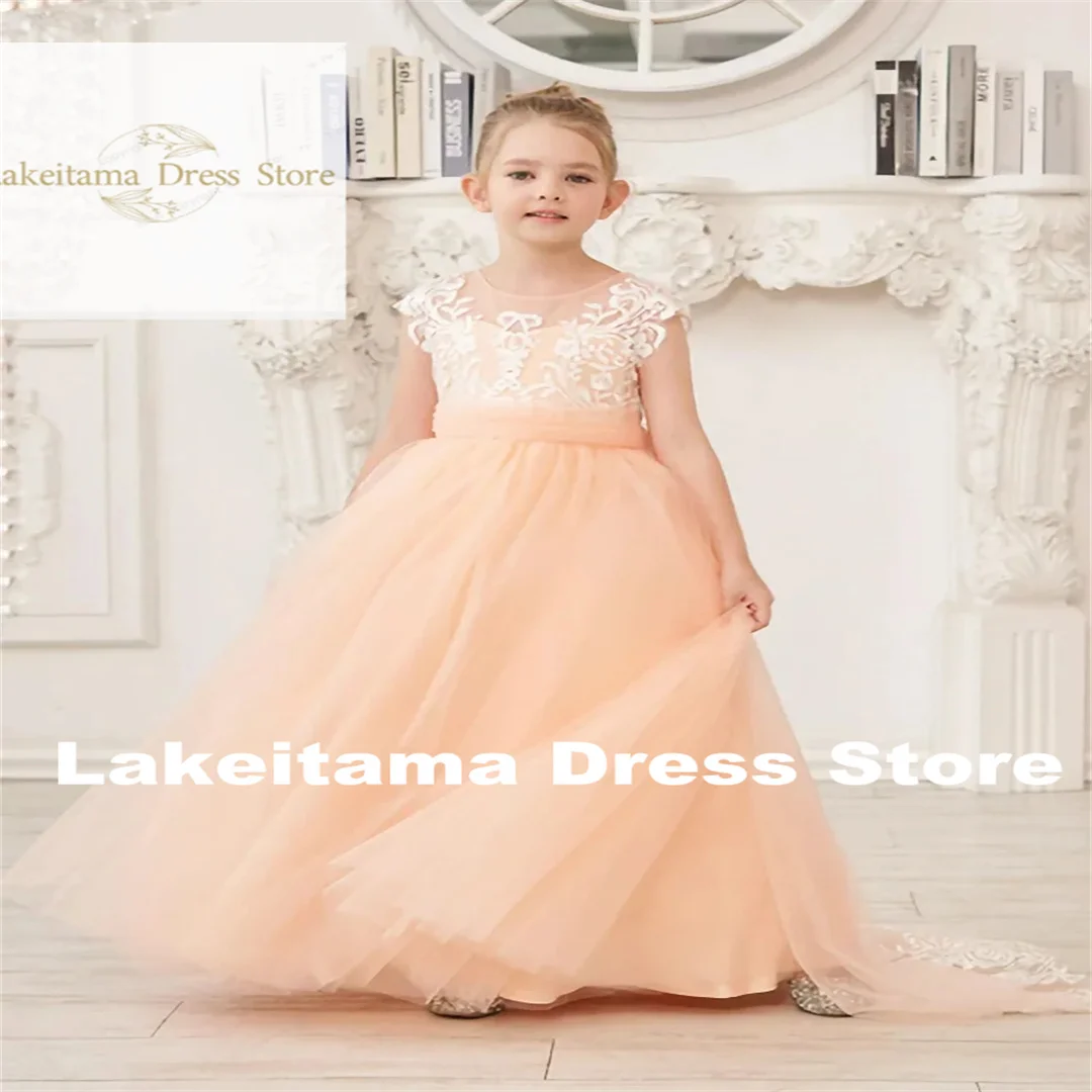 Индивидуальные платья для девочек-цветочниц: оранжево-белые аппликации с бантом и шлейфом, без рукавов, для свадьбы, дня рождения, первого причастия
Индивидуальные платья для девочек-цветочниц: оранжево-белые аппликации с бантом и шлейфом, без рукавов, для свадьбы, дня рождения, первого причастия