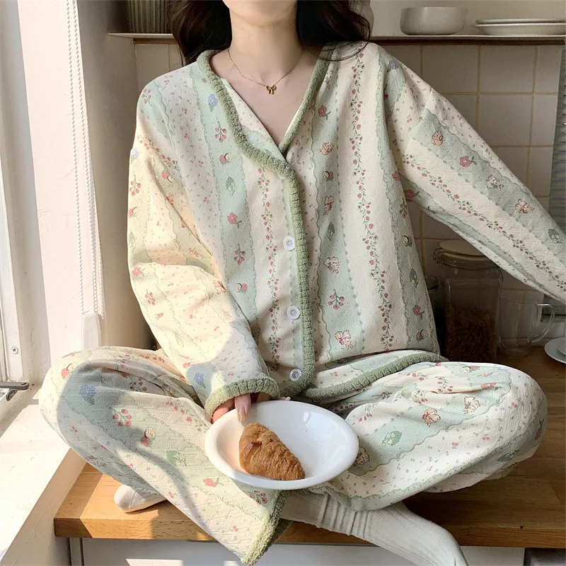 Conjuntos De Pijama, утепленный женский пижамный комплект, осенне-зимняя домашняя одежда для отдыха, ночная одежда, бархатная флисовая популярная одежда для сна
Conjuntos De Pijama, утепленный женский пижамный комплект, осенне-зимняя домашняя одежда для отдыха, ночная одежда, бархатная флисовая популярная одежда для сна
