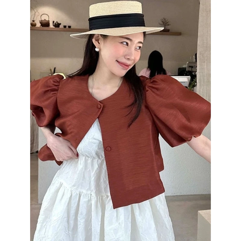 Women's Bubble Sleeve Short Sleeve Shirt round Neck Single Button Straight Short Style French Style Loose Fit Summer Casual Top
Women's Bubble Sleeve Short Sleeve Shirt round Neck Single Button Straight Short Style French Style Loose Fit Summer Casual Top