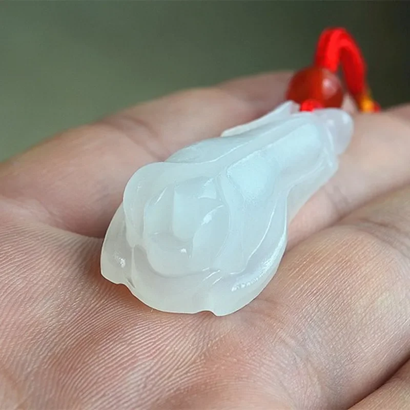 Natural Afghan White Jade Hand Carved Magnolia Pendant Fashion Jewelry Men's and Women's Flower Necklace
Natural Afghan White Jade Hand Carved Magnolia Pendant Fashion Jewelry Men's and Women's Flower Necklace