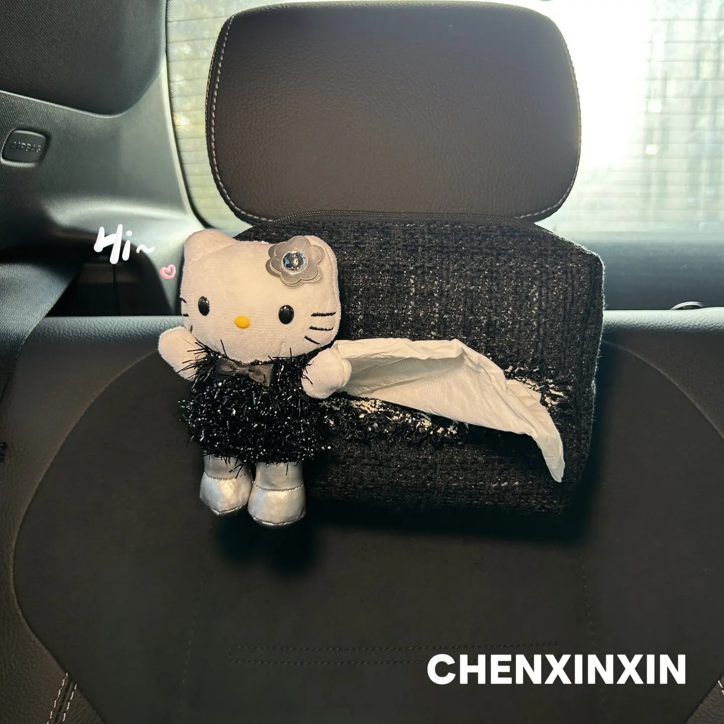 Car Dual-use Paper Towel Bag Armrest Box Storage Car Visor Seat Back Hanging Paper Towel Box Car Seat Belt Shoulder Sleeve
Car Dual-use Paper Towel Bag Armrest Box Storage Car Visor Seat Back Hanging Paper Towel Box Car Seat Belt Shoulder Sleeve