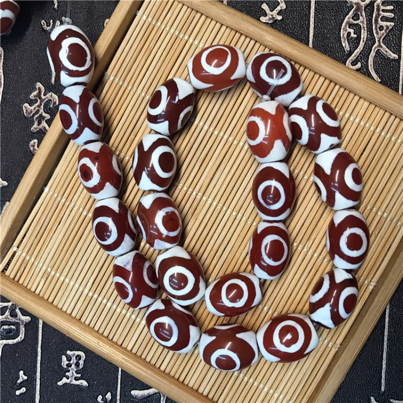 Direct sale from manufacturer: Agate red three-eye Dzi beads, rice beads, drum beadsDIYBuddhist beads accessories for bracelets
Direct sale from manufacturer: Agate red three-eye Dzi beads, rice beads, drum beadsDIYBuddhist beads accessories for bracelets