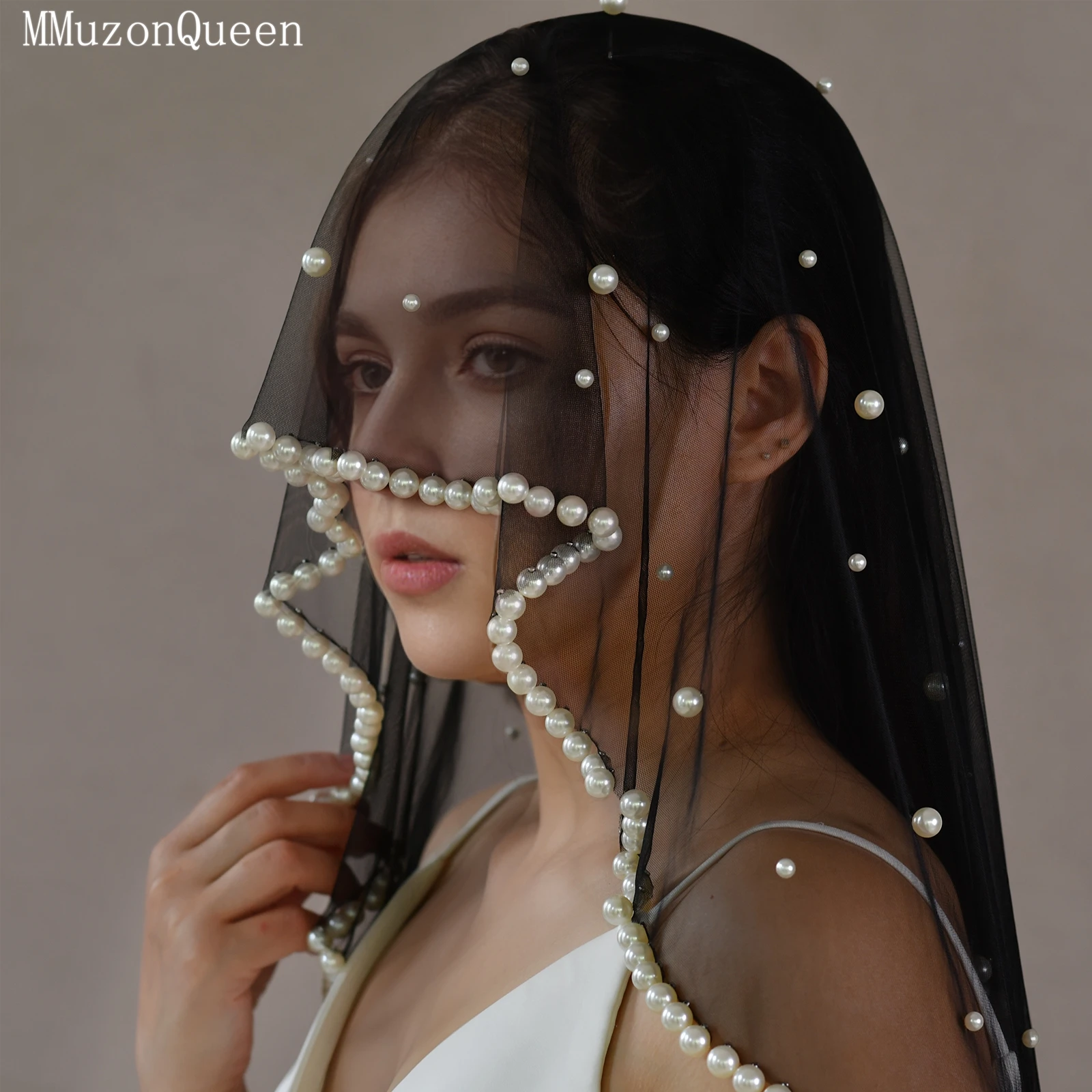 Свадебная фата TOPQUEEN черного цвета с жемчужной отделкой и бисером, короткая, с возможностью индивидуального заказа, V266
Свадебная фата TOPQUEEN черного цвета с жемчужной отделкой и бисером, короткая, с возможностью индивидуального заказа, V266