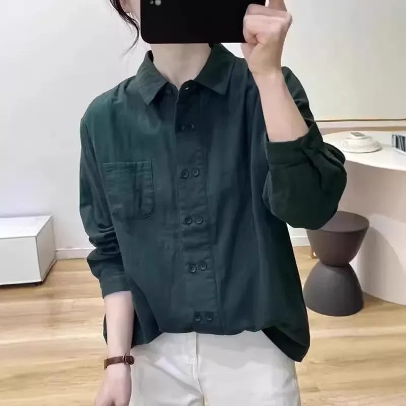 Simple Loose Fit Turn Down Collar Button Down Shirt For Women Casual Daily Wear Minimalist Style With Pocket Design Spring Autum
Simple Loose Fit Turn Down Collar Button Down Shirt For Women Casual Daily Wear Minimalist Style With Pocket Design Spring Autum