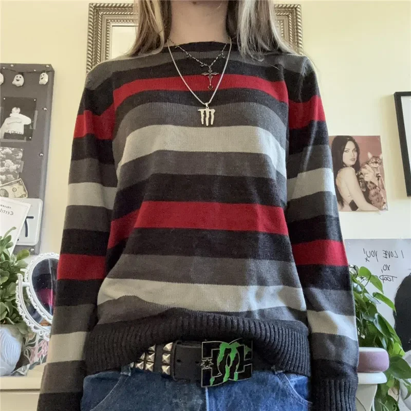 Women Y2K Argyle Striped Pullover Sweater Casual Long Sleeve Round Neck Vintage Preppy Style Pullover Knitwear
Women Y2K Argyle Striped Pullover Sweater Casual Long Sleeve Round Neck Vintage Preppy Style Pullover Knitwear