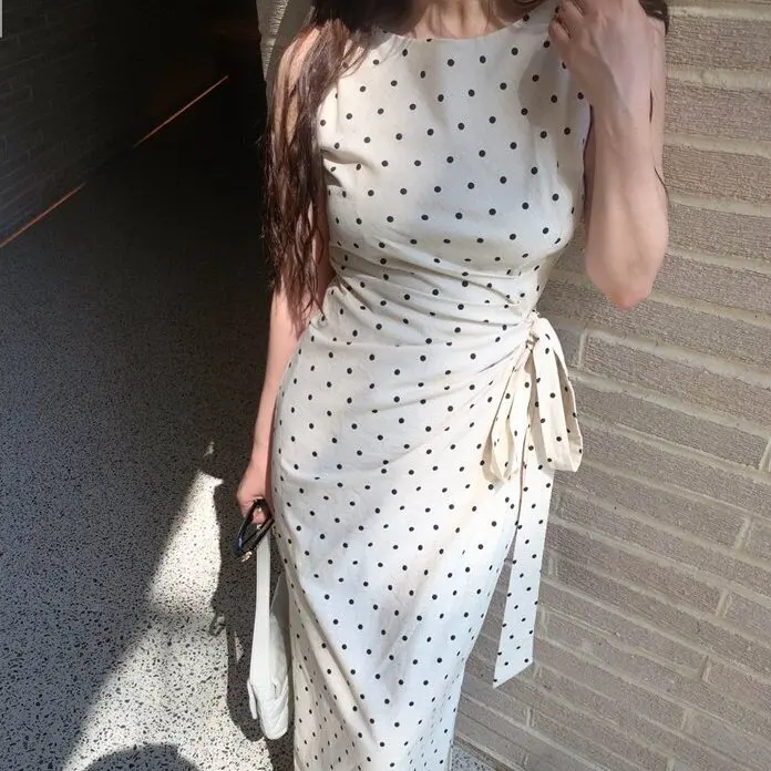Elegant Polka Dot Midi Dress Women's Side Waist Cinched Linen Cotton Long Skirt Fashionable French Style Autumn Casual Wear
Elegant Polka Dot Midi Dress Women's Side Waist Cinched Linen Cotton Long Skirt Fashionable French Style Autumn Casual Wear